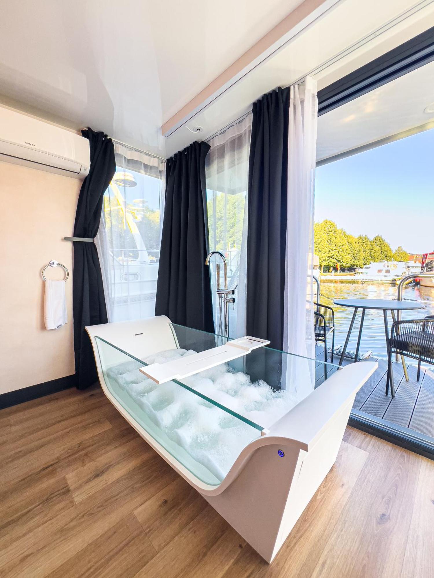 L'Escale Royale Saverne - Rhin - Strasbourg Dış mekan fotoğraf